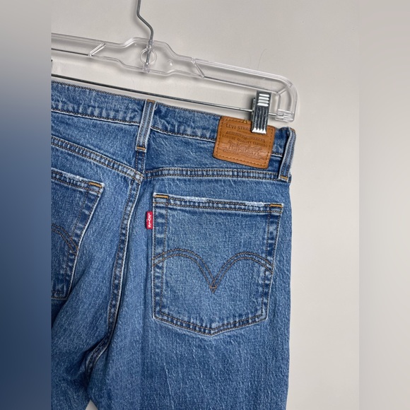 Levis Wedgie Straight Premium Blue Jeans Size 26 - Picture 13 of 16